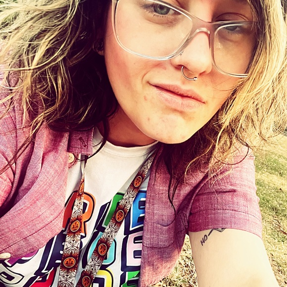 Meet your Posher, Lorra - Picture 9 of 9